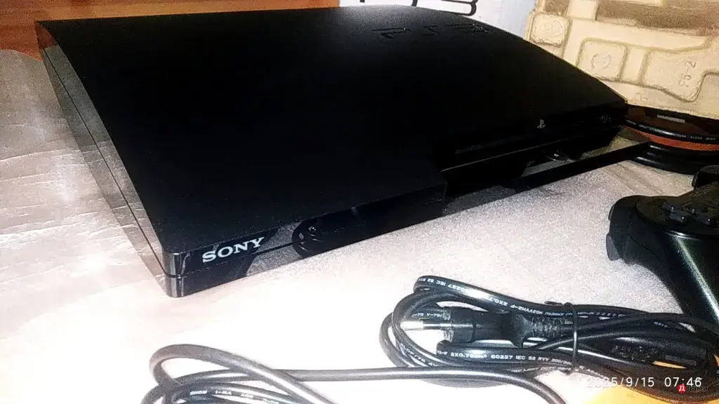 PS3-Slim [model-320gb]