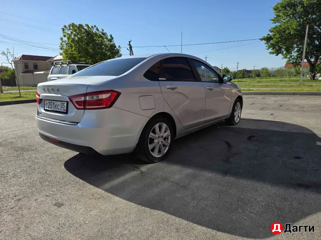 LADA (ВАЗ) Vesta, 2017 года