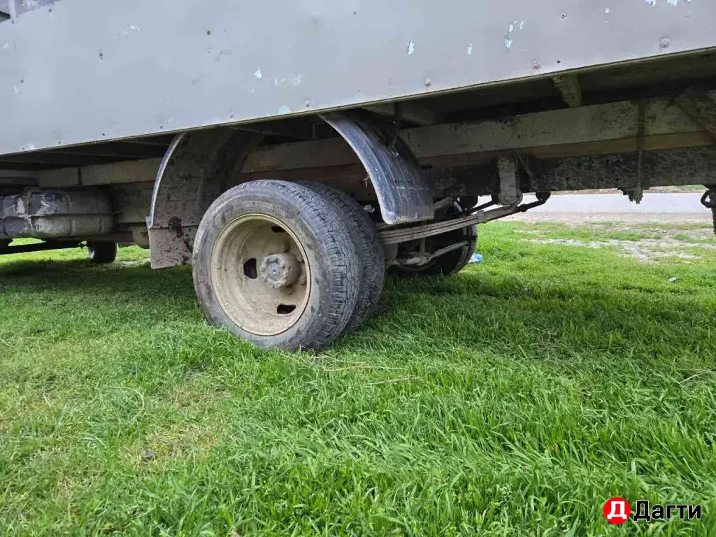 ГАЗ Газель 3202, 2005 года