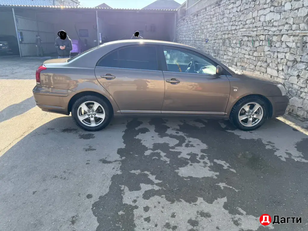 Toyota Avensis, 2003 года