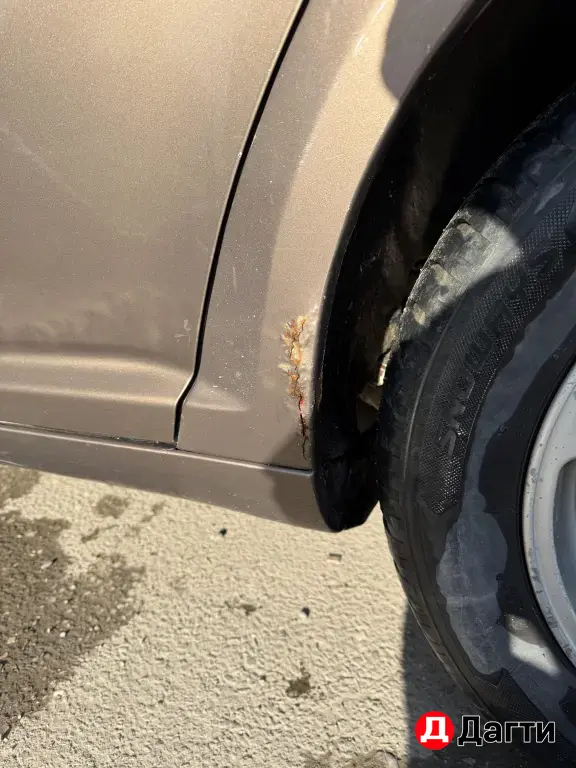 Toyota Avensis, 2003 года