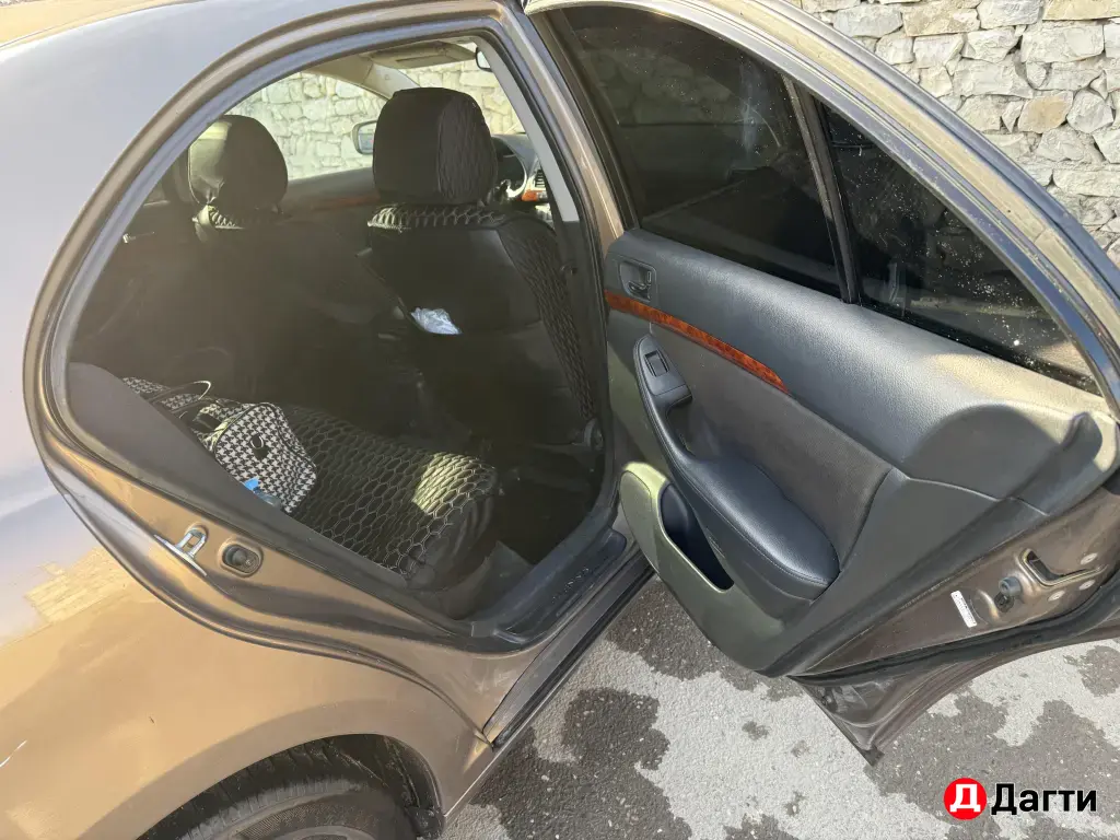 Toyota Avensis, 2003 года