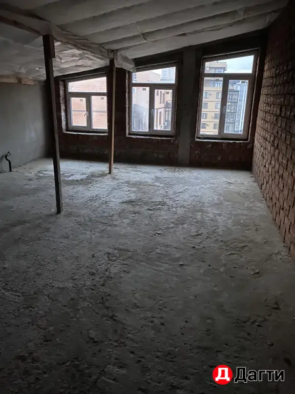 3 комнатная квартира в Каспийске