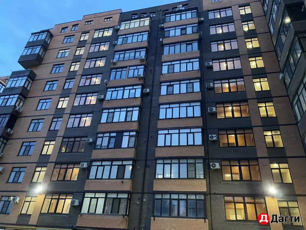 3 комнатная квартира в Каспийске