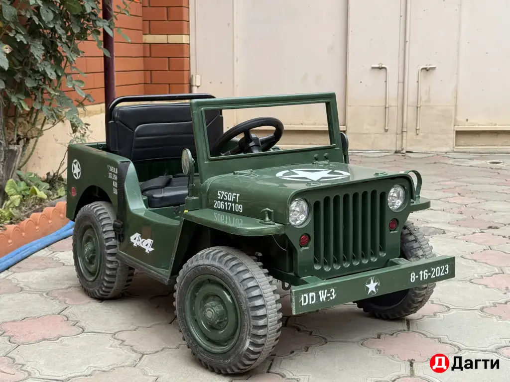 детский электромобиль