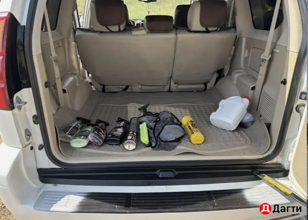 Lexus GX, 2004 года