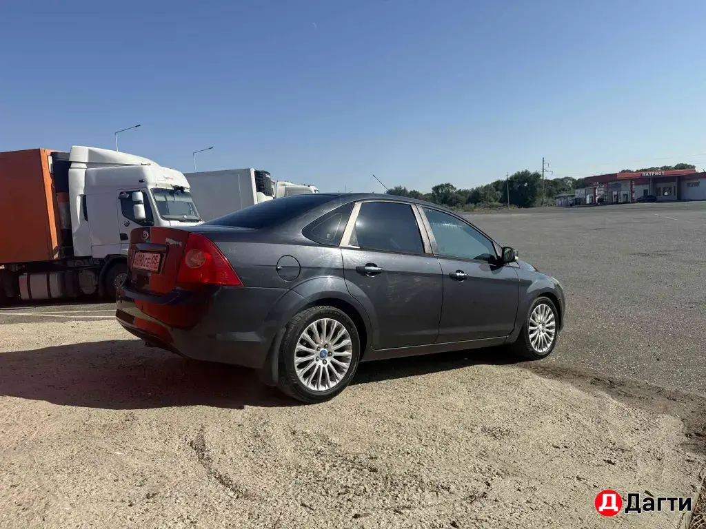 Ford Focus, 2010 года