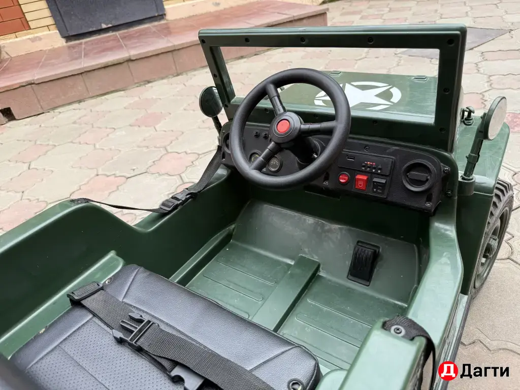 детский электромобиль