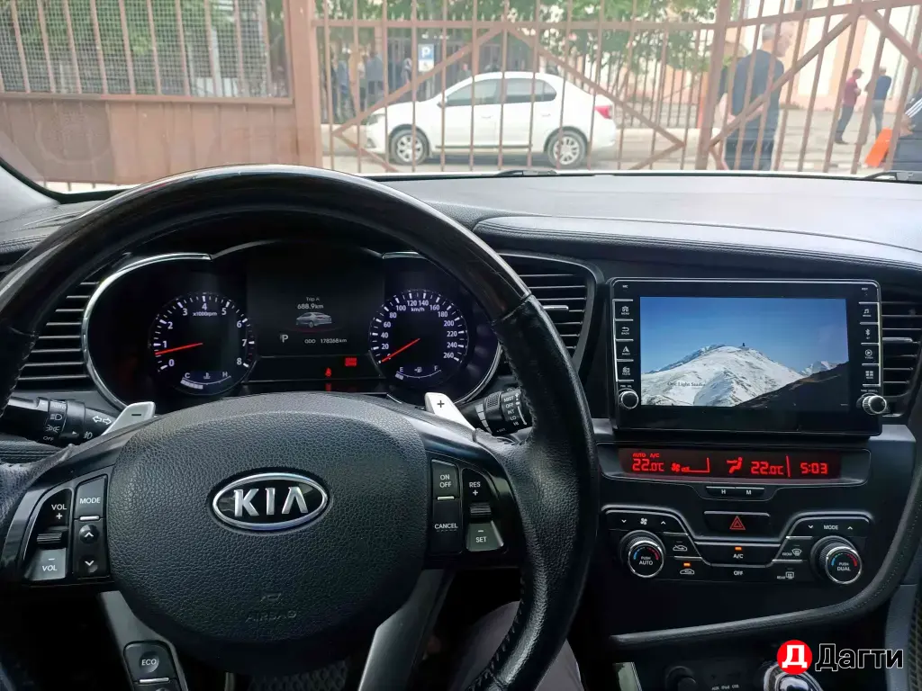 Kia Optima, 2011 года