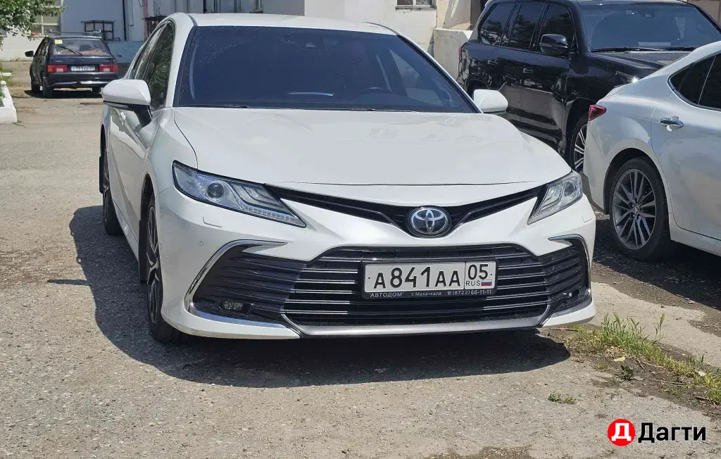 Toyota Camry, 2021 года