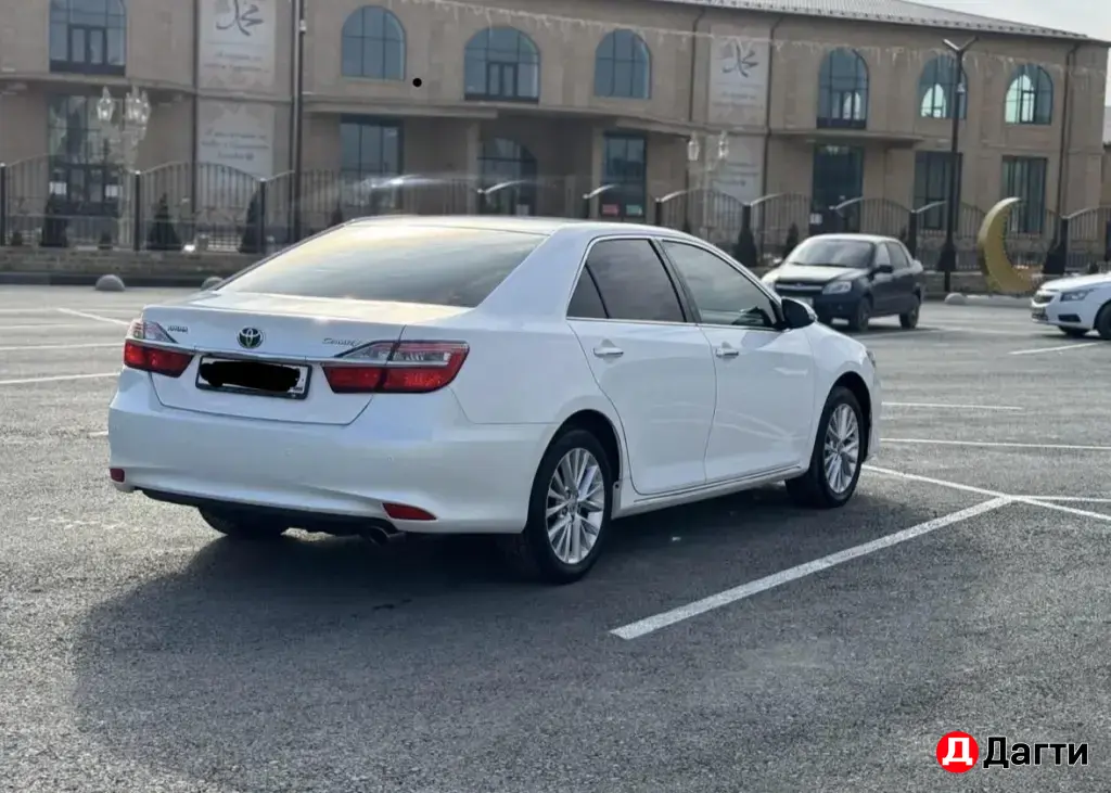 Toyota Camry, 2013 года