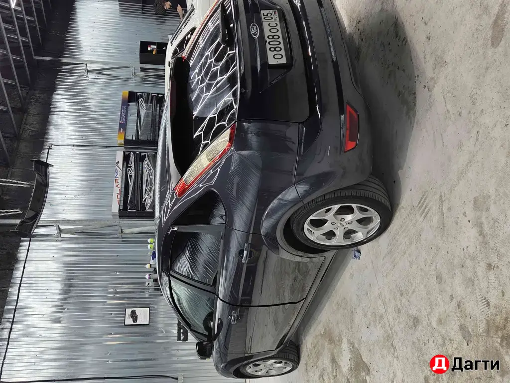 Ford Focus, 2010 года