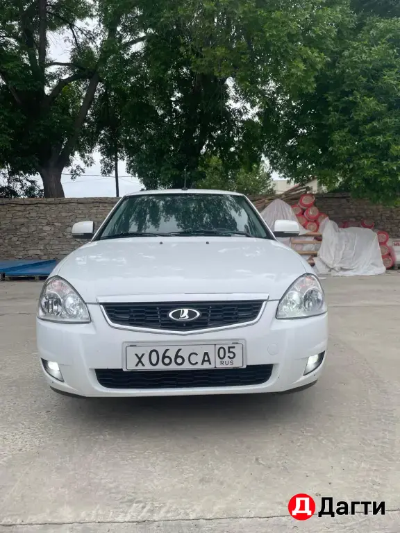 LADA (ВАЗ) Priora, 2012 года