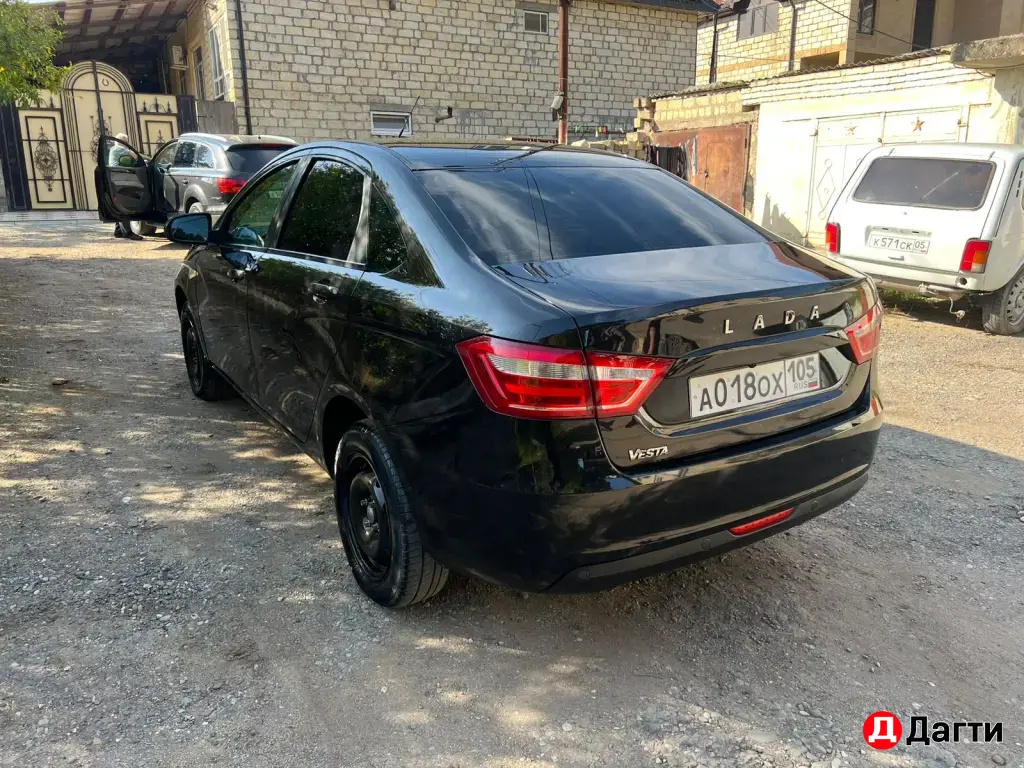 LADA (ВАЗ) Vesta, 2018 года