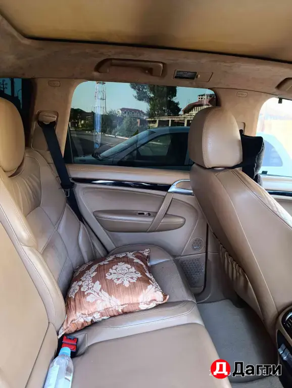 Porsche Cayenne, 2009 года