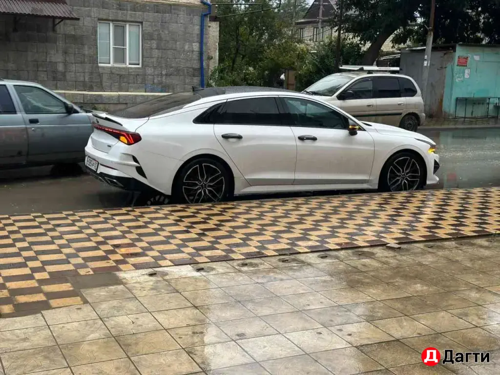 Kia K5, 2020 года