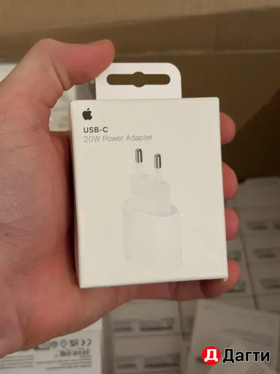 Зарядный блок и кабель комплектом