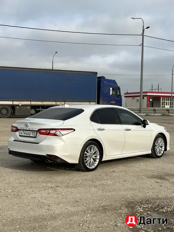 Toyota Camry, 2019 года