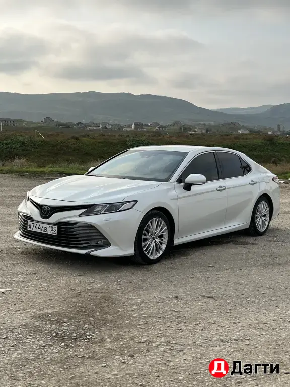 Toyota Camry, 2019 года