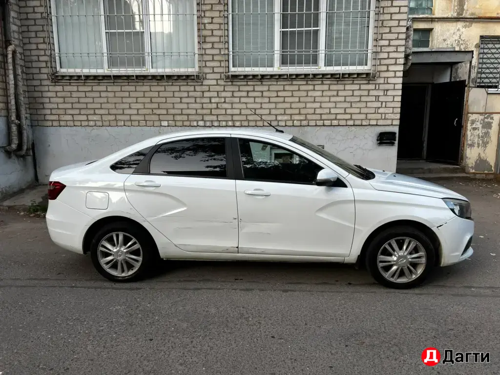 LADA (ВАЗ) Vesta, 2018 года