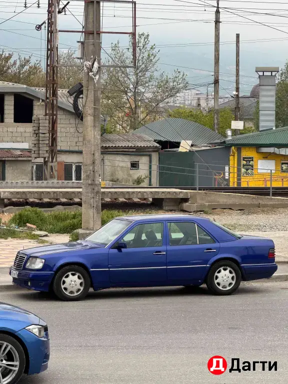 Mercedes-Benz E-Класс, 1995 года