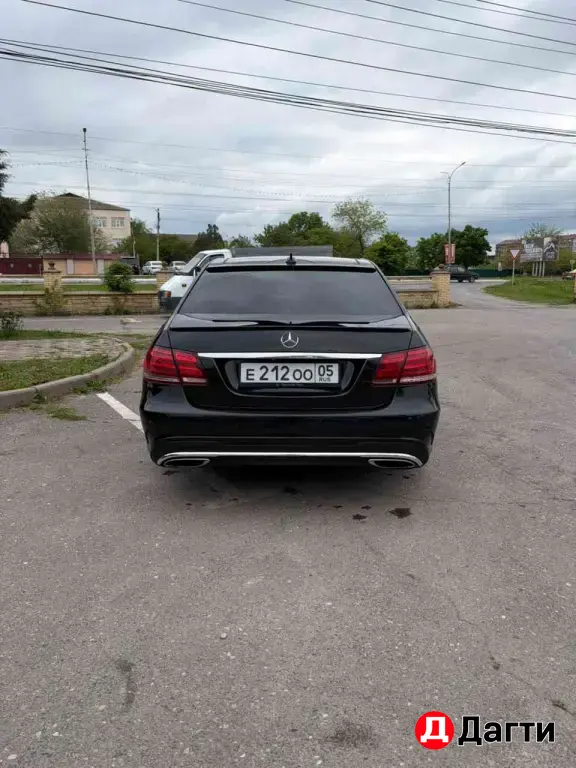 Mercedes-Benz E-Класс, 2013 года