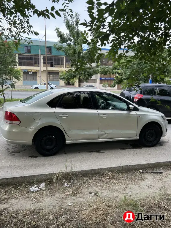 Volkswagen Polo, 2011 года