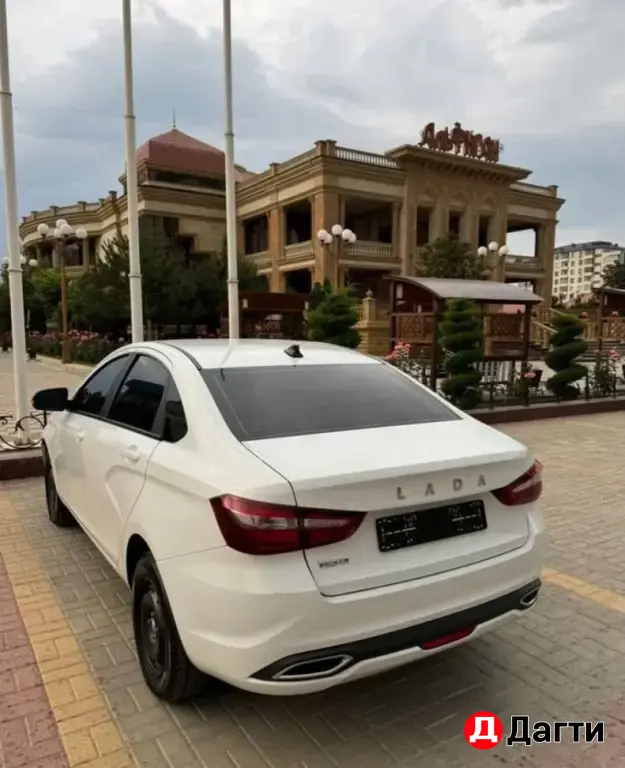 LADA (ВАЗ) Vesta, 2023 года