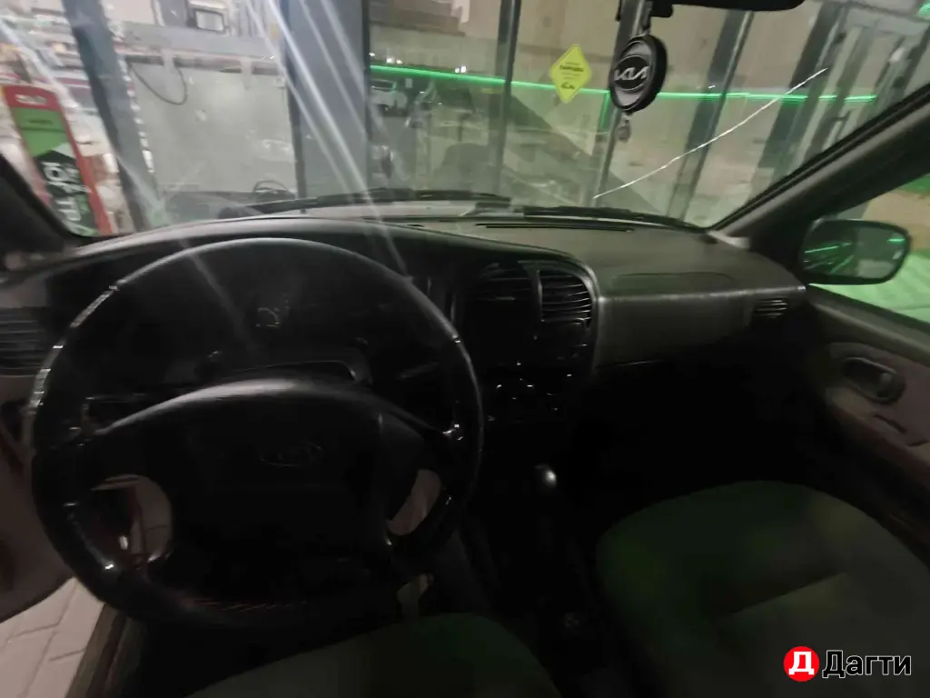 Kia Sportage, 2002 года