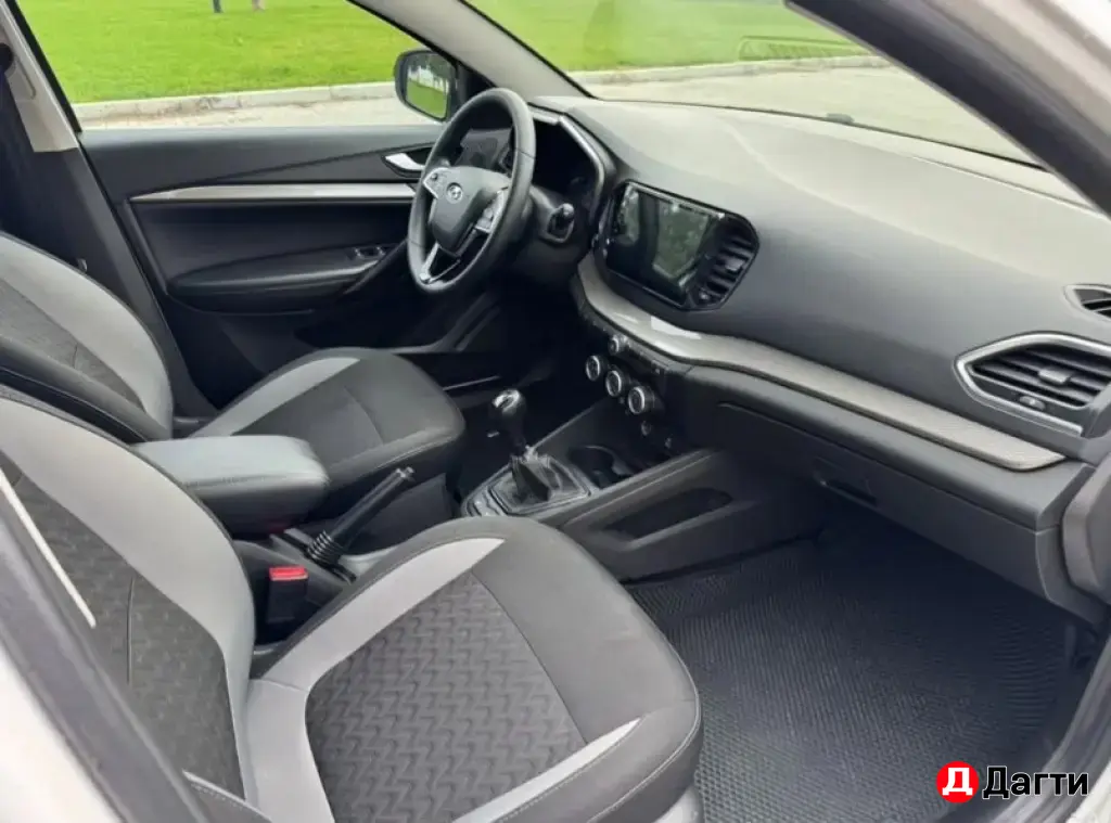 LADA (ВАЗ) Vesta, 2023 года
