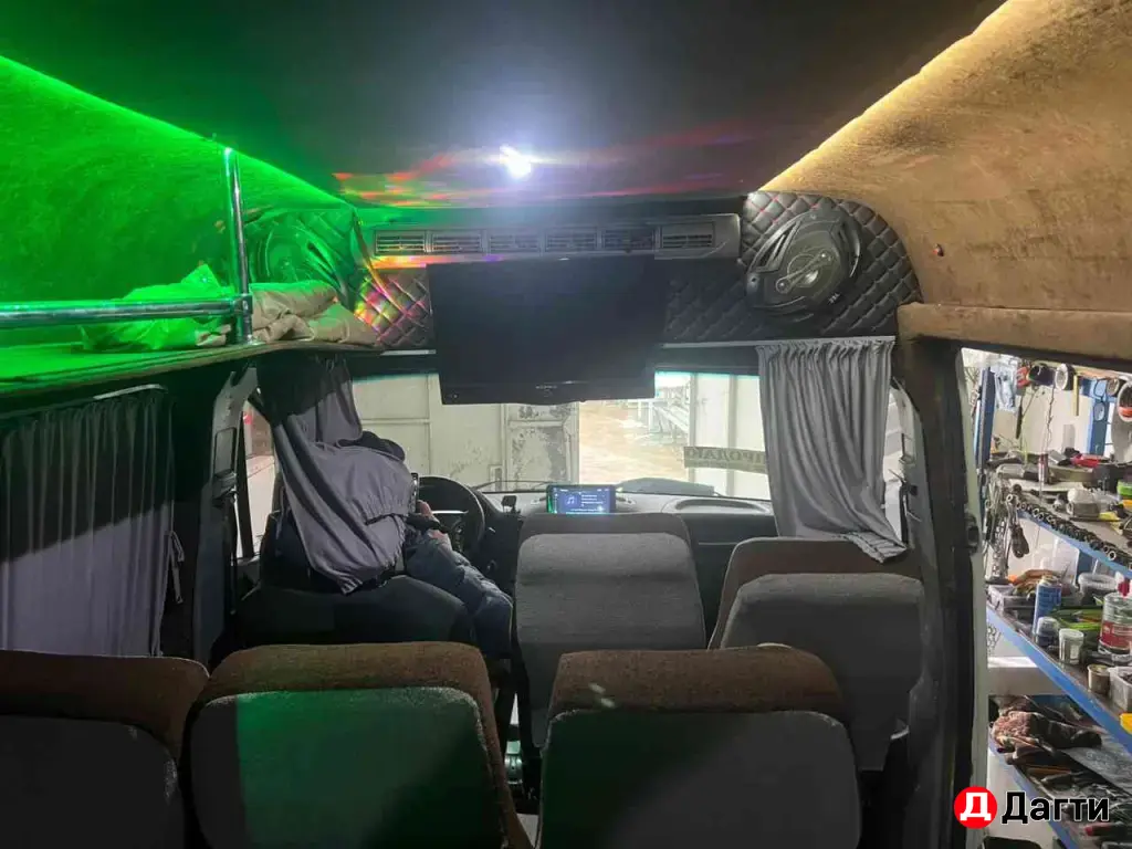 Mercedes-Benz Sprinter, 2001 года