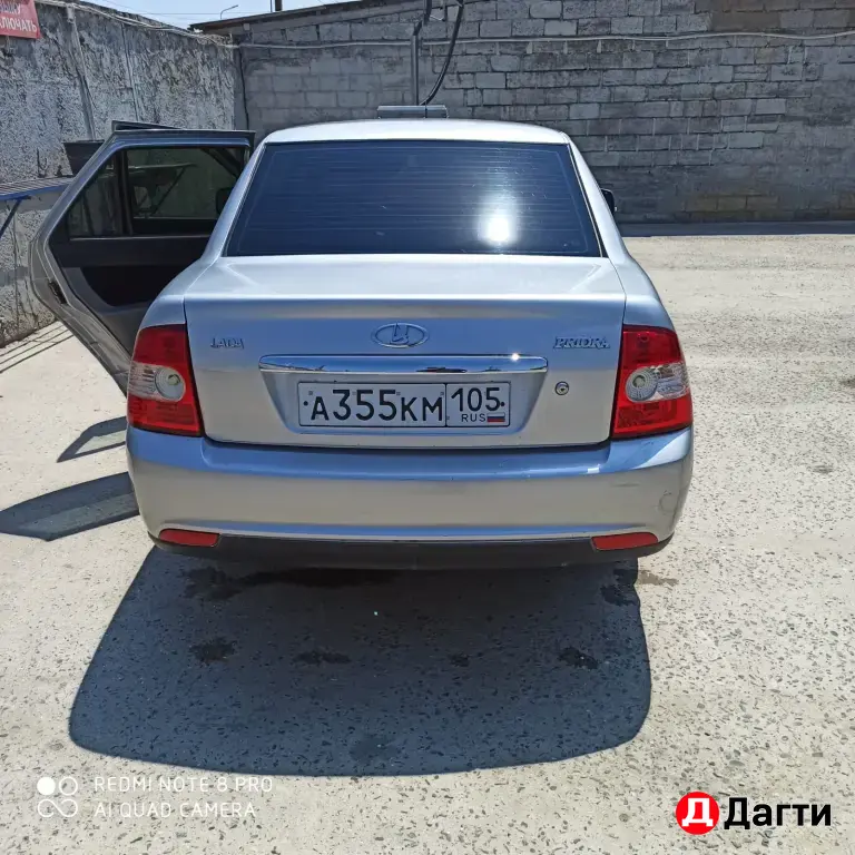 LADA (ВАЗ) Priora, 2011 года