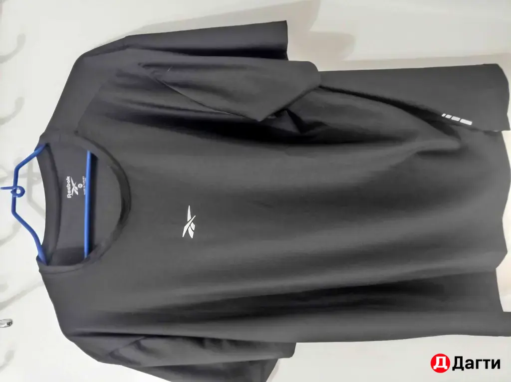 ребок черный футболки 2шт