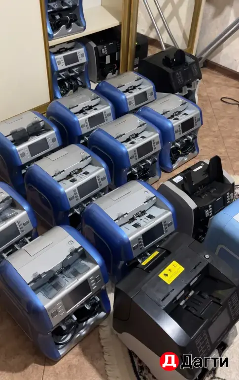 Машинка для денег-купюр-валют