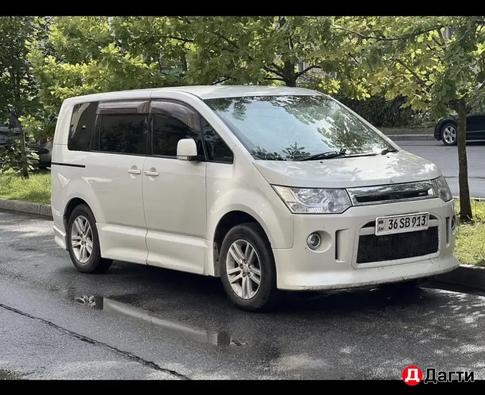 Mitsubishi Delica D:5, 2007 года