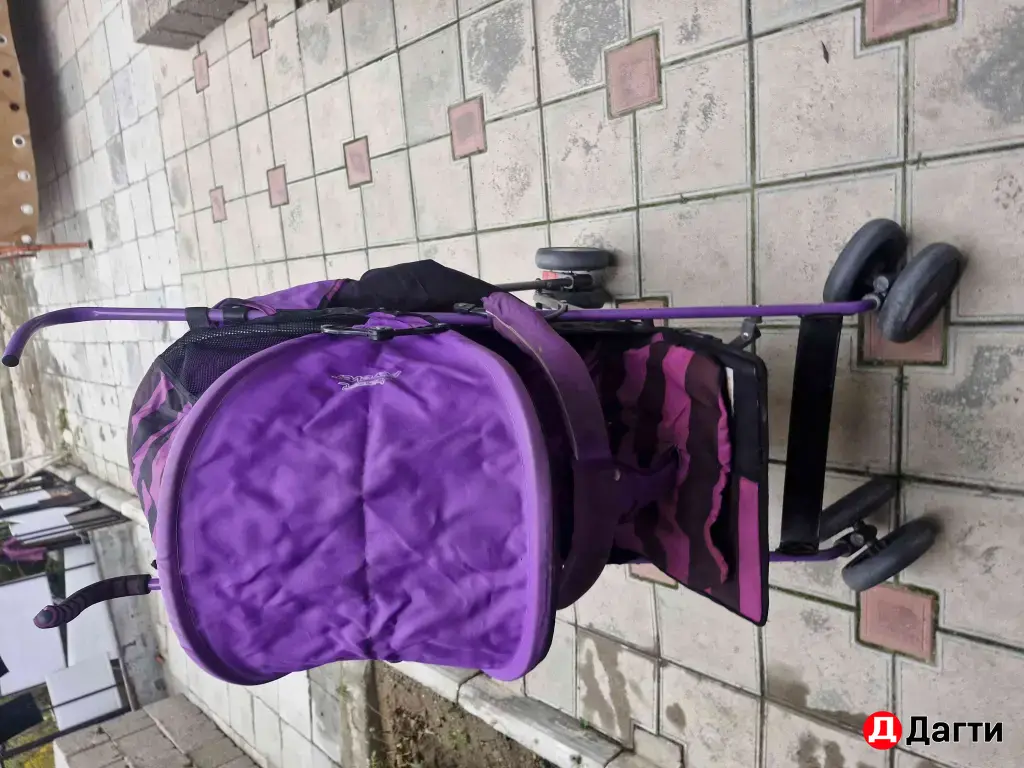 прогулочная коляска