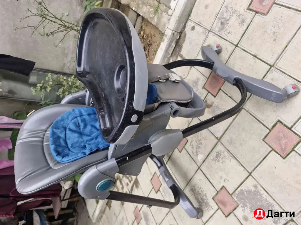 столик для кормление