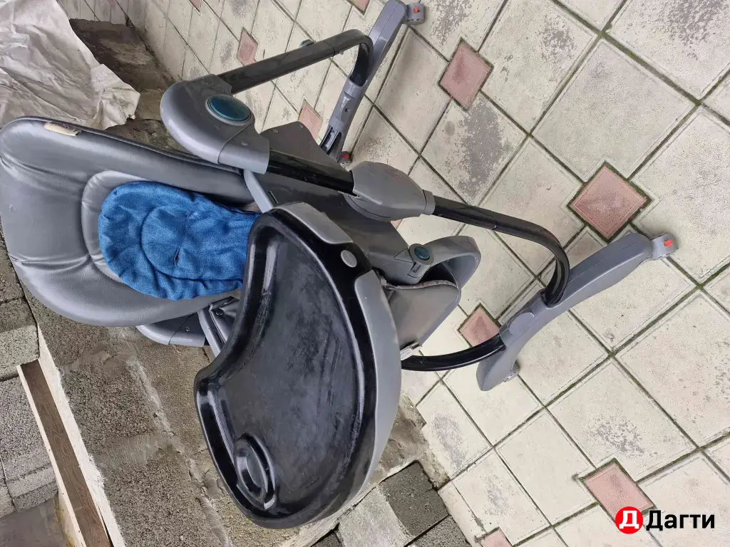 столик для кормление