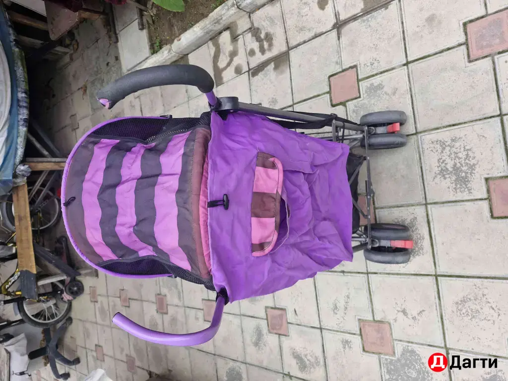 прогулочная коляска