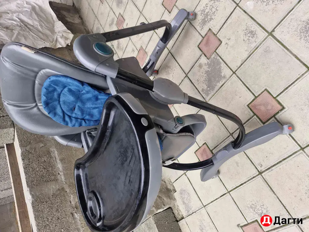 столик для кормление