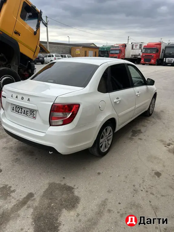 LADA (ВАЗ) Granta, 2021 года