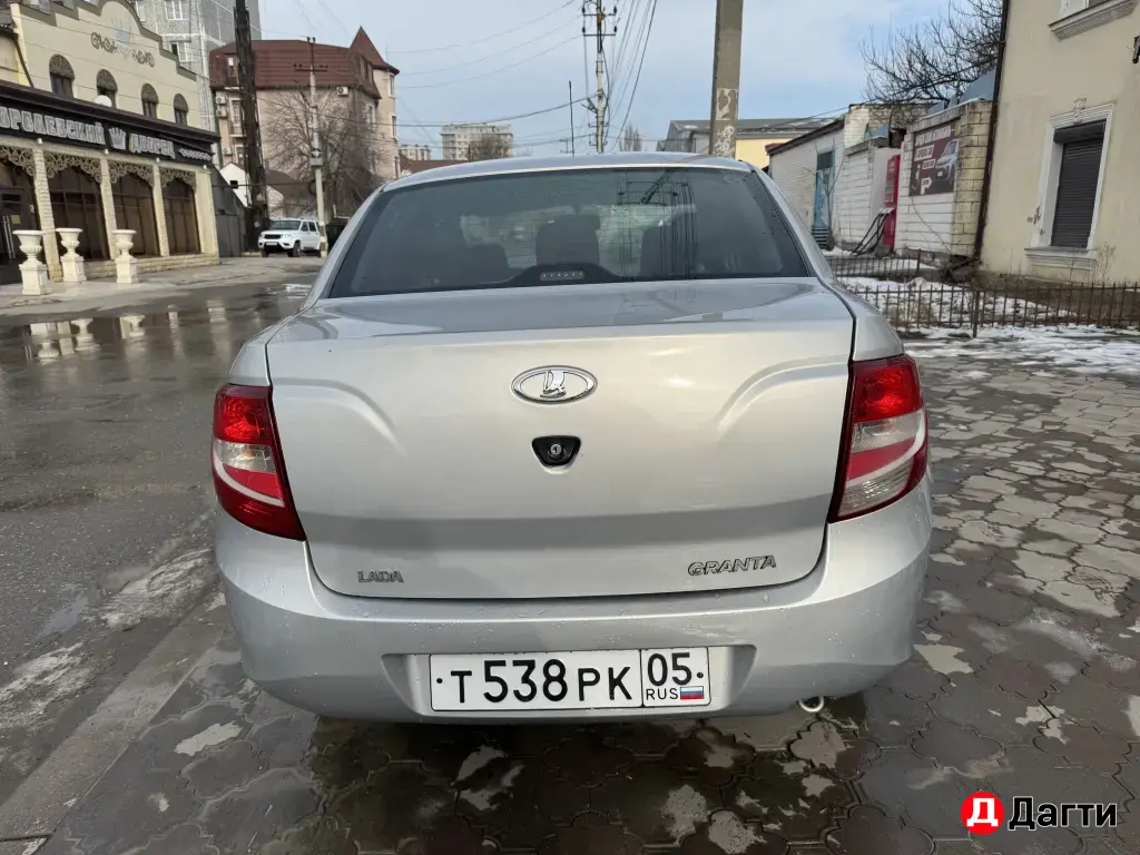 LADA (ВАЗ) Granta, 2013 года