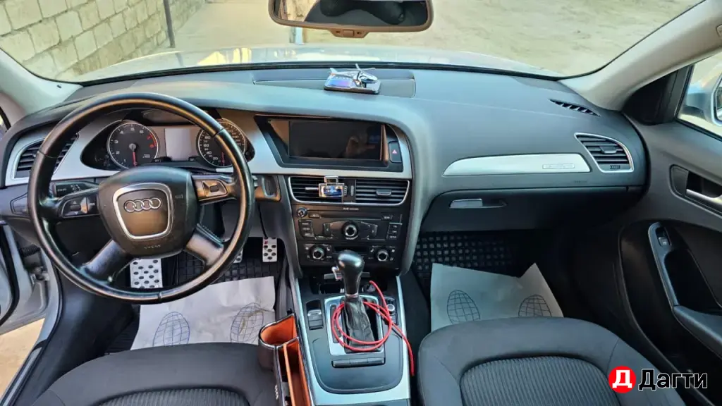 Audi A4, 2008 года