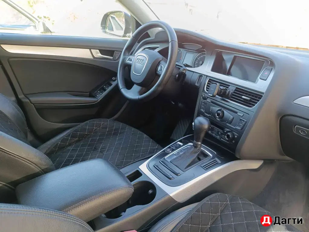 Audi A4, 2008 года