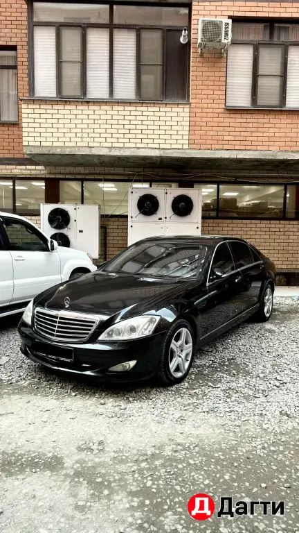 Mercedes-Benz S-Класс, 2005 года