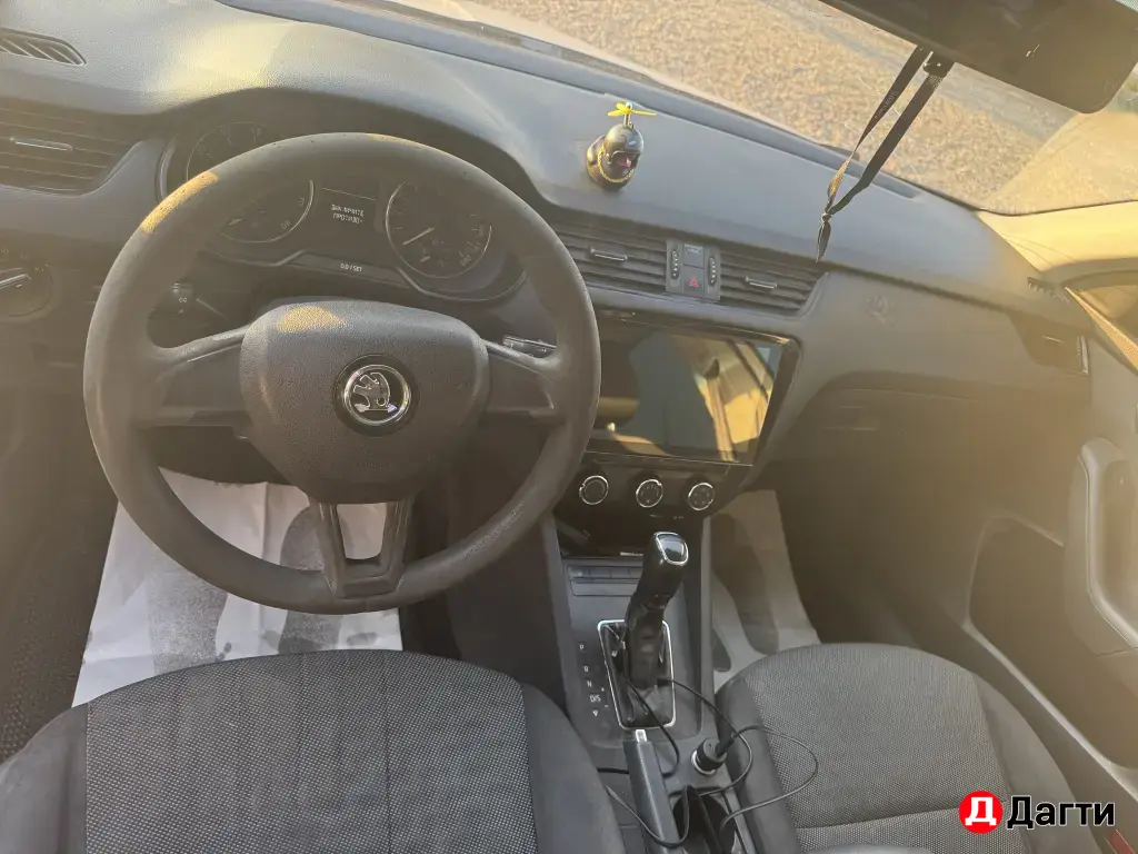 Skoda Octavia, 2015 года