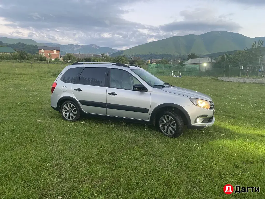 LADA (ВАЗ) Granta Cross, 2021 года