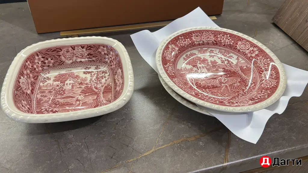 посуда , сервизы и поштучно винтажная оригинальная!