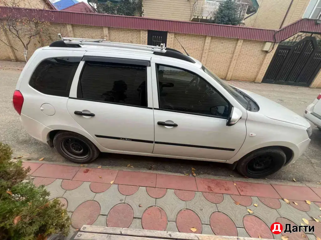 LADA (ВАЗ) Kalina, 2015 года