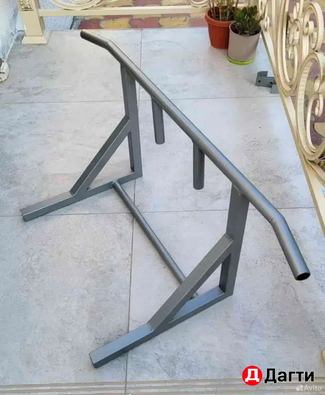 Настенный турник